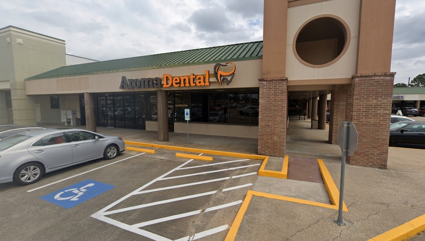 Exterior of the Aroma Dental clinic