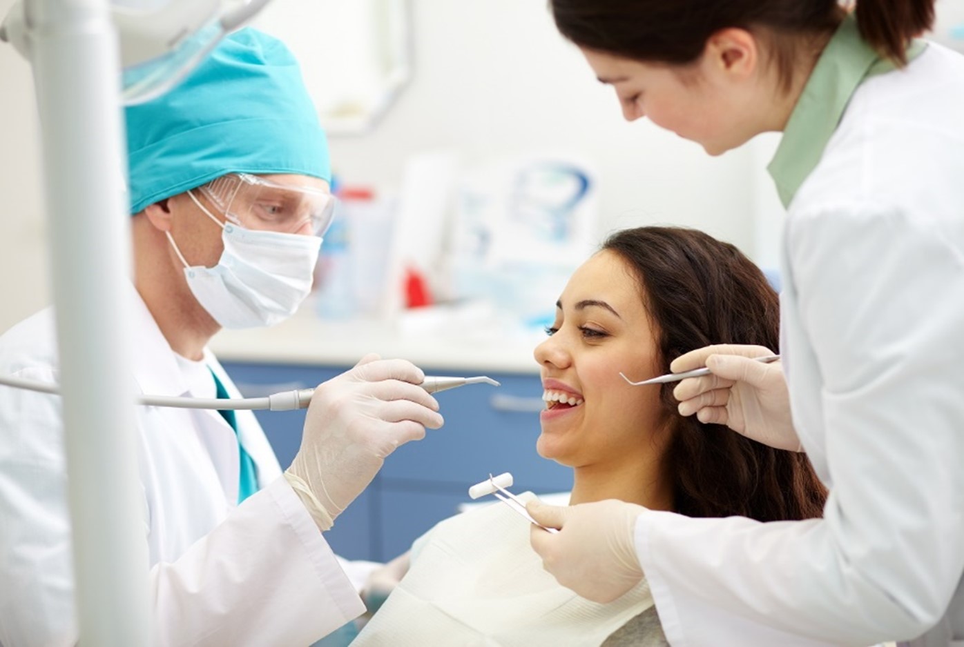 What Are the Procedures and Benefits of Cosmetic Dentistry