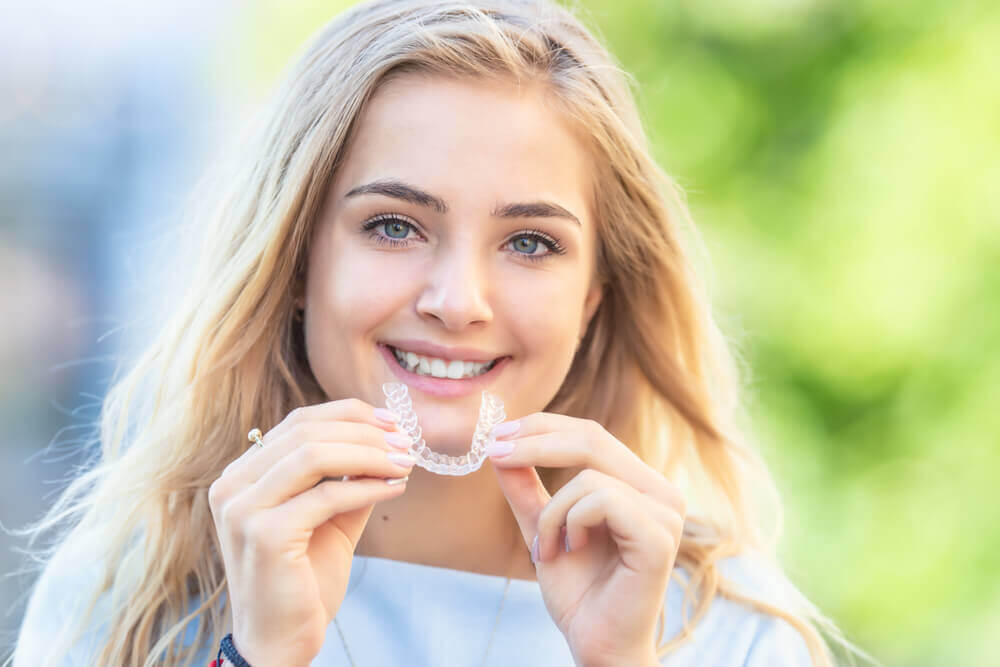 BENEFITS OF INVISALIGN